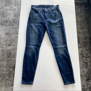 Lucky Brand Ava Mid Rise Skinny Jeans
